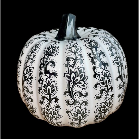 🍁HPx3🍁Black & White Boho Chic Ceramic Pumpkin Decor! NWT - Picture 4 of 16